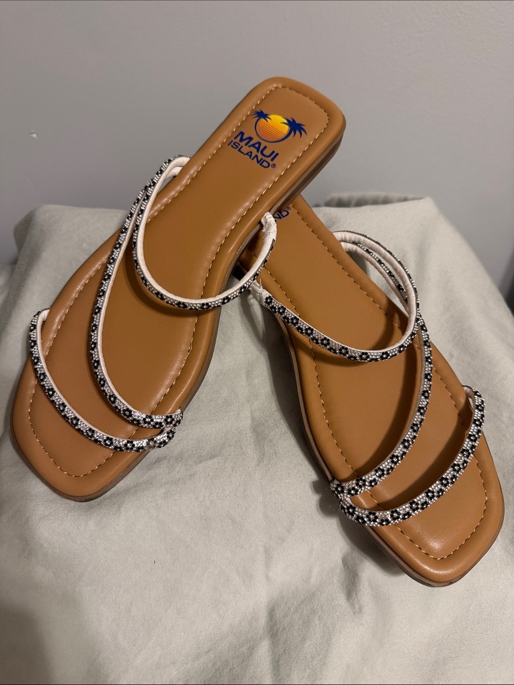 Maui Island Triple-Strap Rhinestone Slide Sandals Size 8M